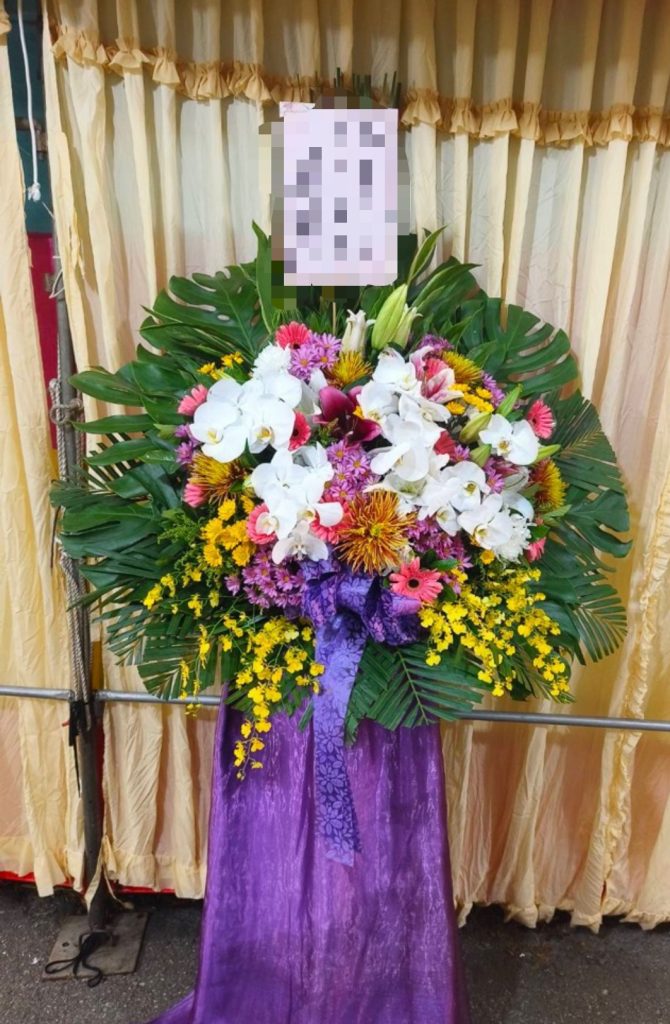 羅馬柱鮮花